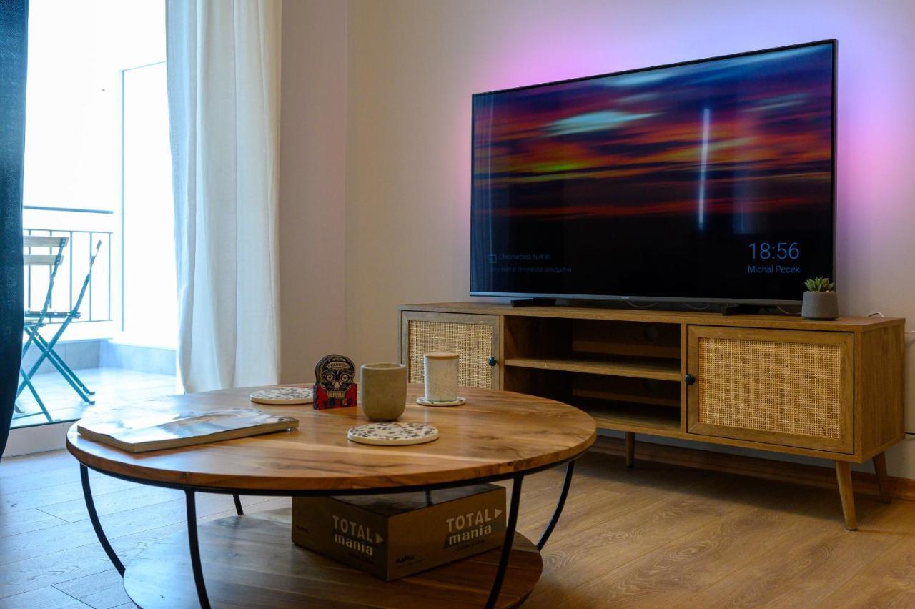 Plato 88 Apartment กาลามาตา ภายนอก รูปภาพ